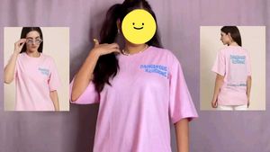 Pink Oversized Graphic T-Shirt