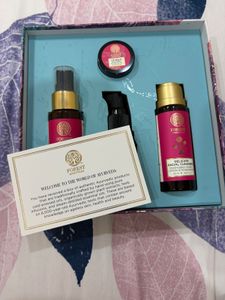Forest EssentialsLuxuriousAyurveda Skincare Setof4