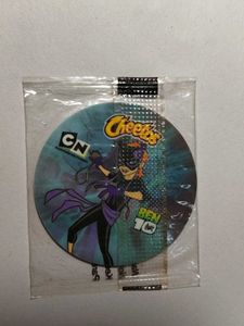 Rare Gwen tazo from Ben 10 by Cheetos - Sealed