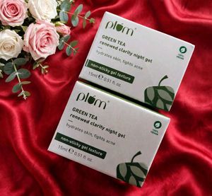 Pack of 2 Plum Green Tea Renewed Clarity Night Gel