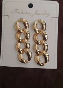 Chic Gold Tone Chain Link Drop Earrings