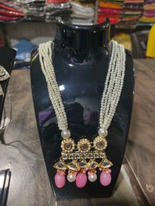 Ad Diamond Necklace Set