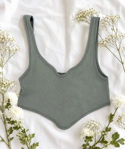 Ribbed V-Neck Cropped Tank Top for gym wear
