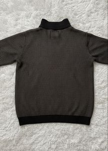 Textured Pullover Sweater