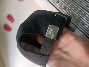 Nike unisex Dri-FIT Unstructured Featherlight Cap