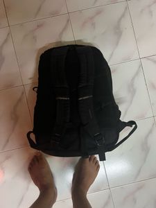 Stylish Black Backpack for Everyday Use