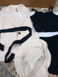 Girl baby 4 pieces dress