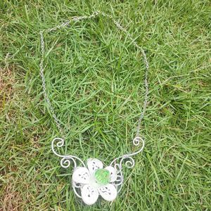 Enchanted Faerie Garden Necklace 🧚‍♀️🌸🌿