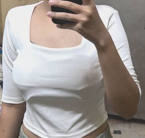 White crop Top