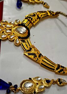 Elegant Gold-Tone And Blue Necklace Set
