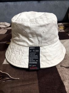 White Bucket Hat with Tag