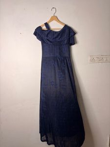 Elegant Navy Blue Floral Maxi Dress