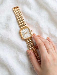 ROLEX*❣️🔸 *LADIES WATCH*🔸 *GOOD QUALITY*🔸 *DAIL
