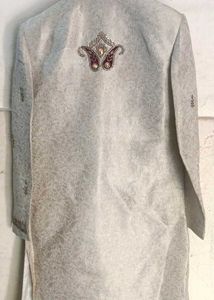 Offers🎇Creamy White And Maroon Sherwani