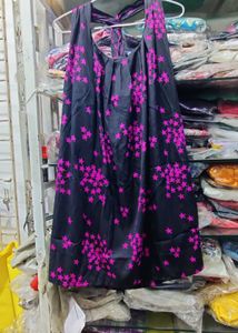 Stylish Black &amp; Pink Star Print Top