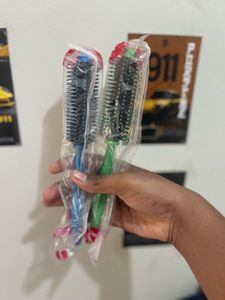2Pcs Hair Styling & Detangling Brush Combo – Brand