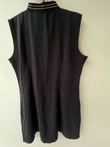 Black Embroidered Kurta