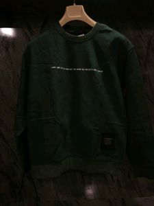 Green Graphic Print Sweatshirt