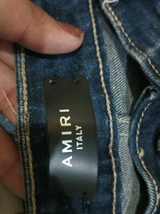 Stylish Blue Distressed Zipper Jeans