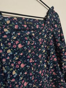Floral Print Square Neck Top