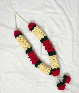 Handmade Crochet Garland Necklace