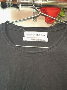 ZARA Relaxed Fit Black T-Shirt Man