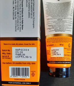 Centella &amp; Niacinamide Oil-Free Matte Sunscreen