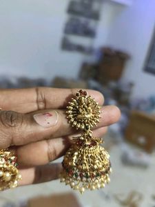 Matt finish heavy earrings