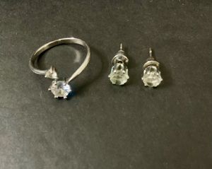 Sparkling Ring and Earring Set