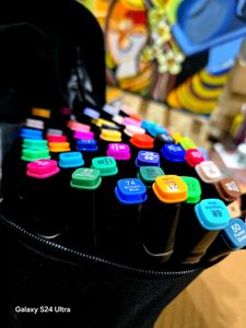 🎨 Professional Colour Marker Set – Vibrant & Long