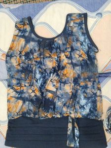 Stylish Tie-Dye Star Print Top