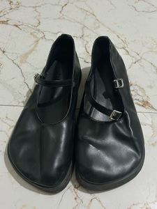 Stylish Black Mary Jane Flats