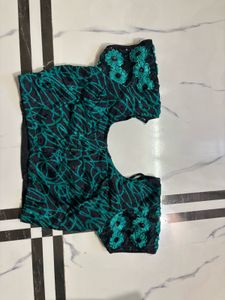 Green &amp; Black Embroidered Saree with blouse