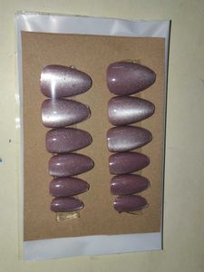 Almond Shape Press-On Nails