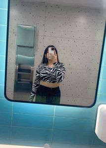Black and white Short Crop Top