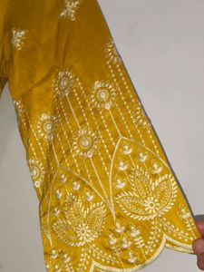 Heeposh Full Chikankari Kurta Pant Set