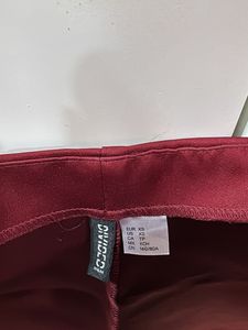 H&amp;M Elegant Burgundy Bow Crop Top