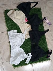 Pack Of 4 With Tag