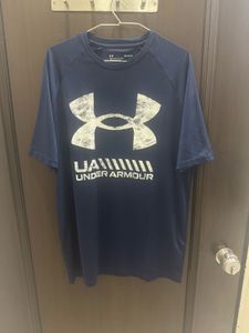 Under Armour Navy Blue T-Shirt