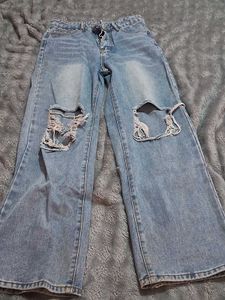 URBANIC Trendy Ripped Wide Leg Jeans