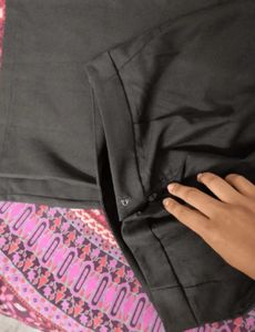 Chic Black Wide-Leg Trousers