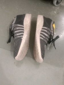 Cozy Knit Heart Sneakers