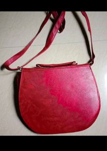 Chic Red Bird Embossed Crossbody Bag