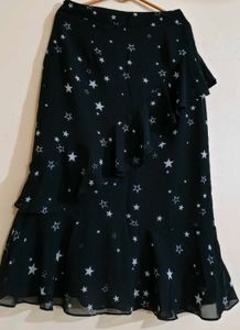 Star Print Ruffled Skirt