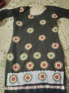 Embroidered Kurta Top