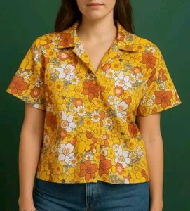 Retro Floral Print Short Sleeve Top