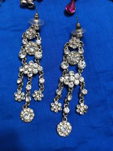 Sparkling Black &amp; White Stone Earrings