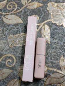 Lotus Ecostay Matte Lip Liner & Lipstick
