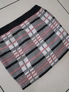 Chic Plaid Mini Skirt