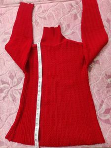Red full sleeves high-neck pullover ❤️